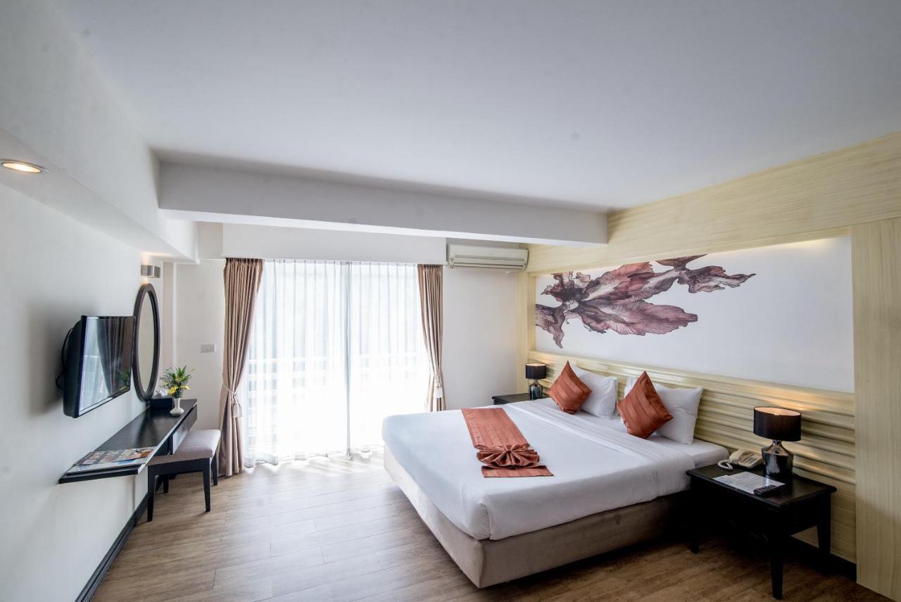 Sea Breeze Jomtien Resort Pattaya Buitenkant foto