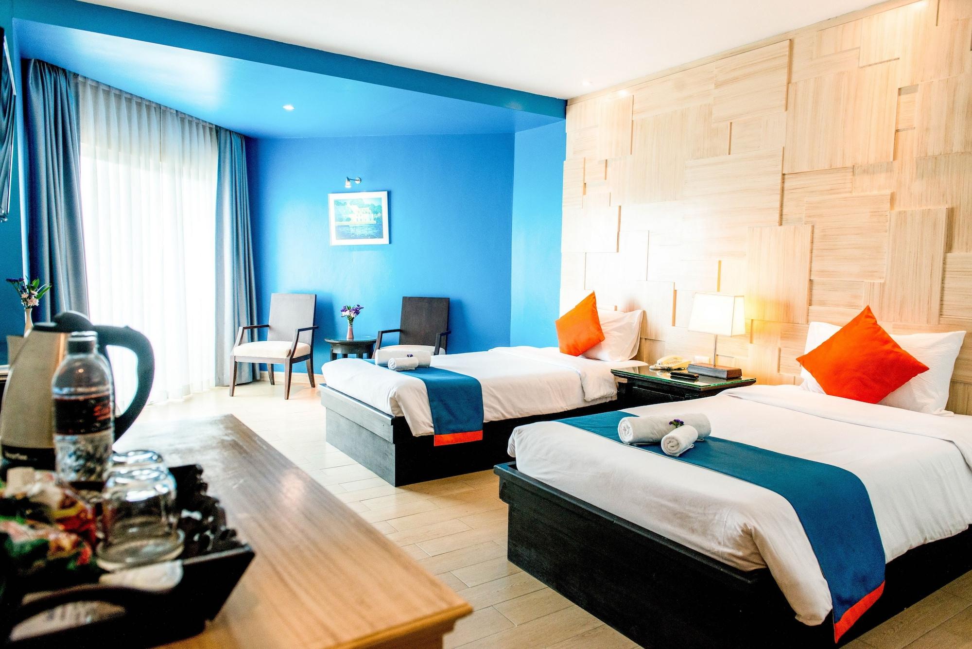 Sea Breeze Jomtien Resort Pattaya Buitenkant foto