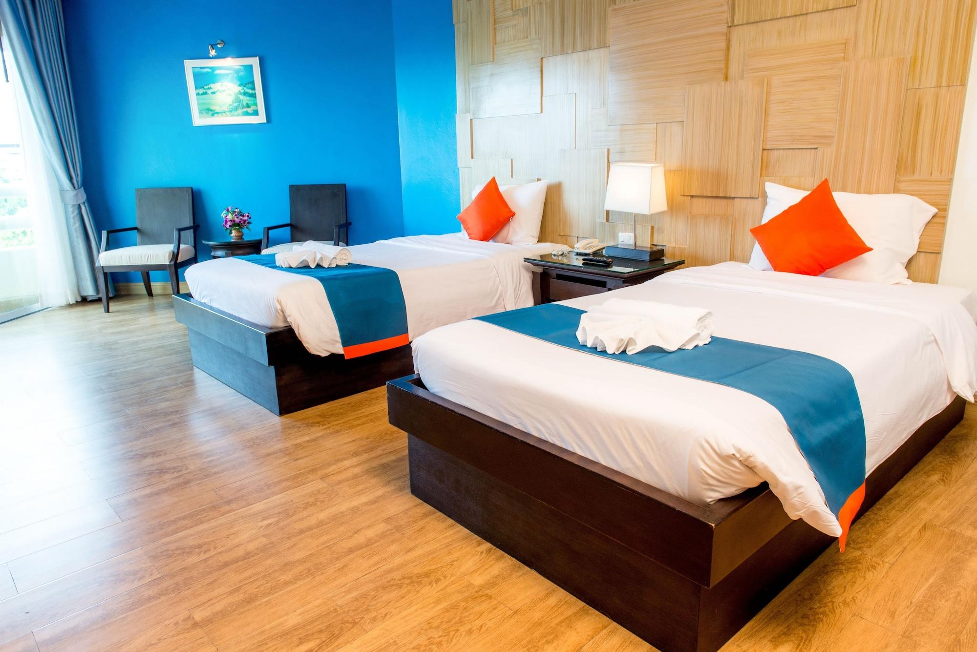 Sea Breeze Jomtien Resort Pattaya Buitenkant foto